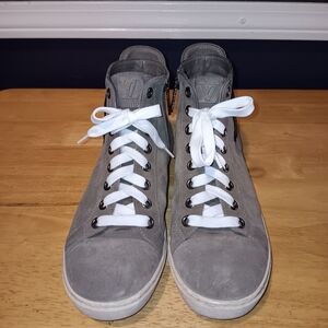 Louis Vuitton Suede Sneakers Size 6